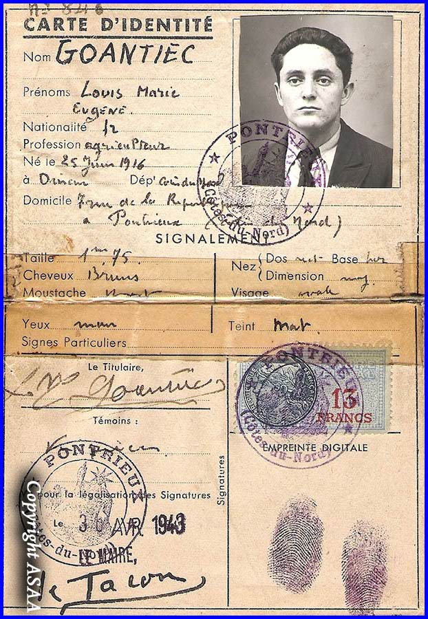 Fausse carte d'identité de Robert L. COSTELLO